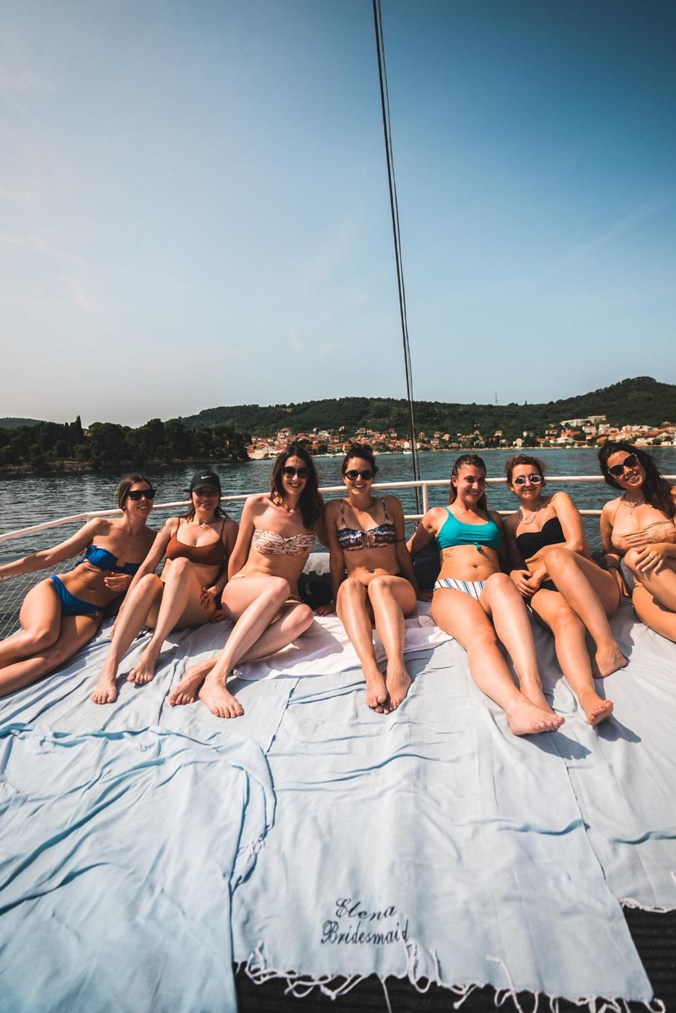 Hotel Rhythm Floating Accom - Spalato Esterno foto