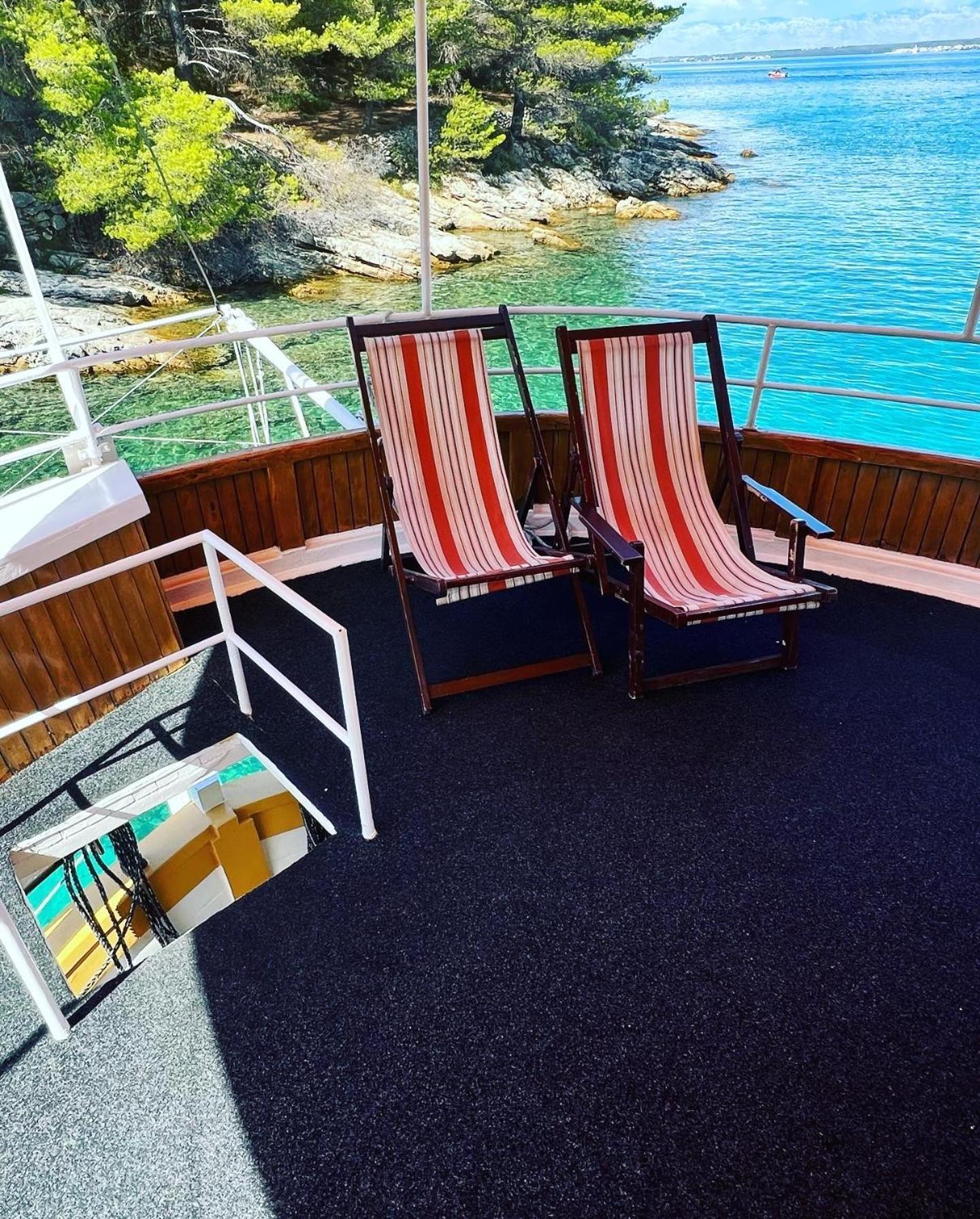 Hotel Rhythm Floating Accom - Spalato Esterno foto