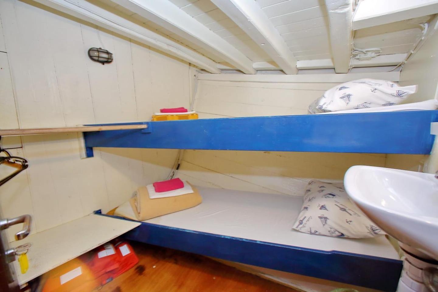 Hotel Rhythm Floating Accom - Spalato Esterno foto